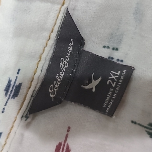 Womens 2xl eddie bauer light button up - Picture 7 of 7